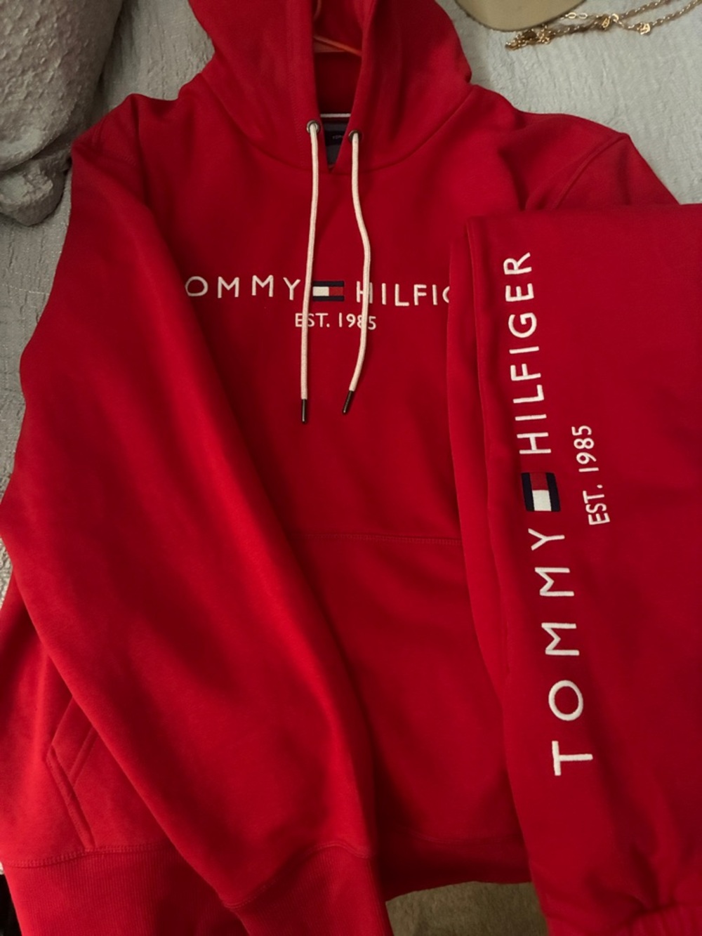 Tommy Hilfiger Red & White comfortable sweatsuit NEVER WORN TAGS STILL ATTACHED!